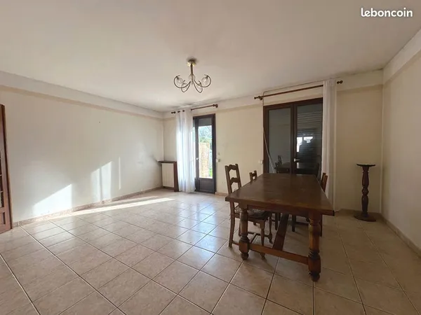 Maison 3 pièces 109 m² 