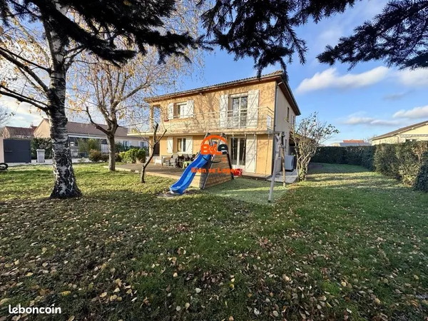 Maison 5 pièces 120 m² 