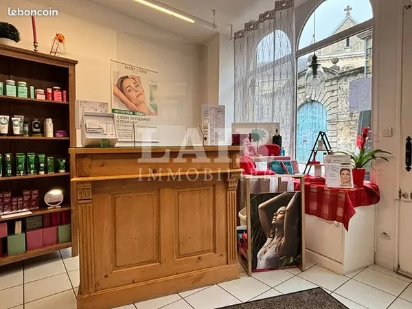 Fonds de commerce 70 m² 