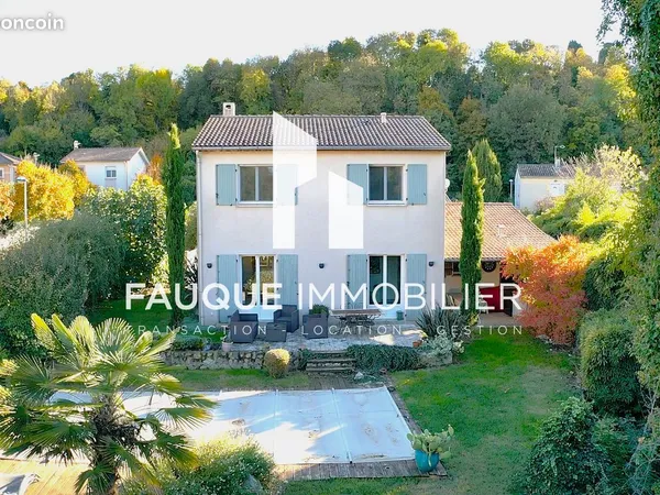 Maison 5 pièces 100 m² 