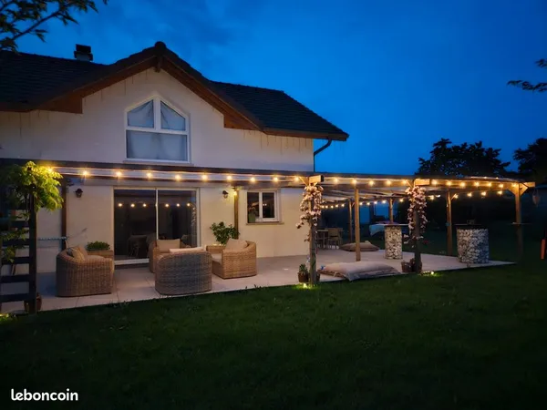 MAISON INDIVIDUELLE - 130 m² HABITABLES - 200 m² UTILES - TERRAIN 1087 m² - NANGY 
