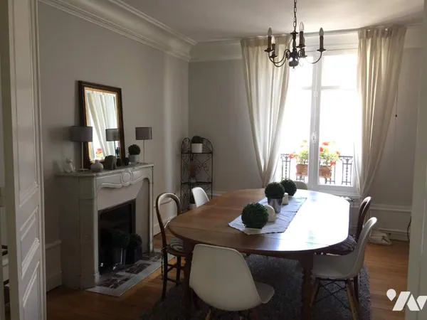 Appartement 3 pièces 92 m² 