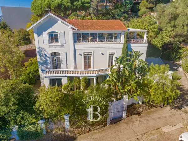 cannes proche centre - villa belle epoque - vue mer 