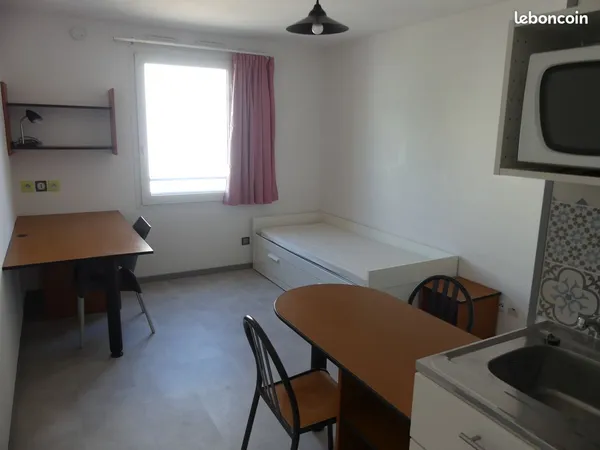 Location studio meublé 