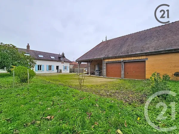 Maison 7 pièces 218 m² 