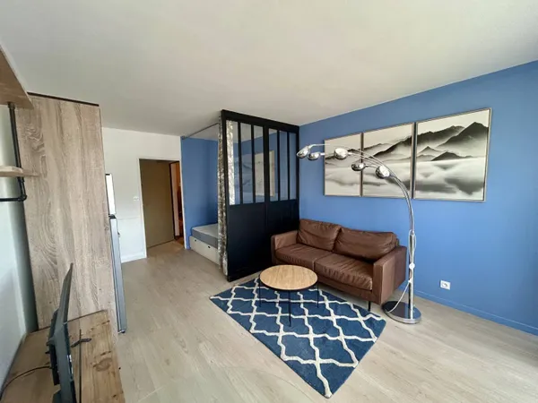 Studio 1 pièce 29 m² 