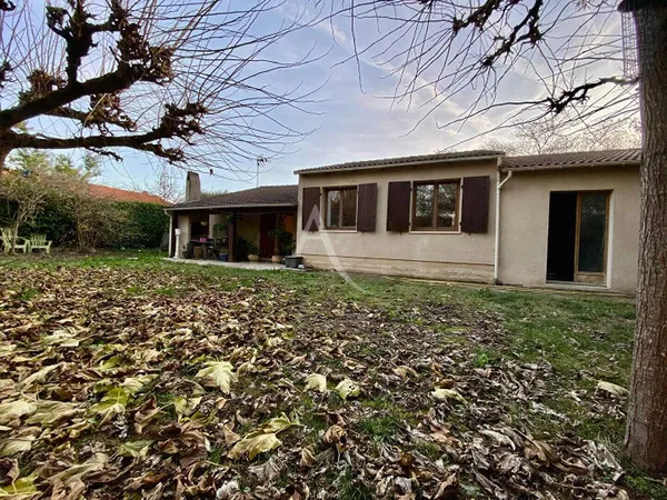 Maison de plain-pied 4 pièces 81 m² 