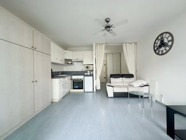 Appartement 1 pièce 26 m² 