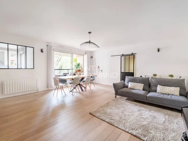 Appartement 4 pièces 111 m² 