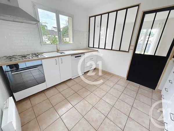 Maison 5 pièces 94 m² 