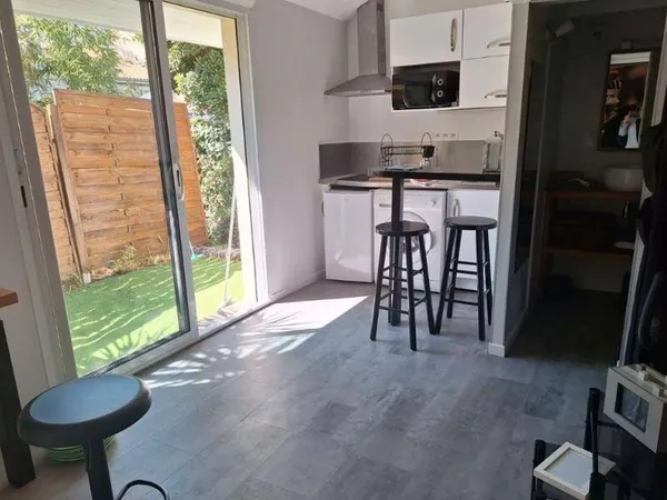 Appartement 1 pièce 18 m² 