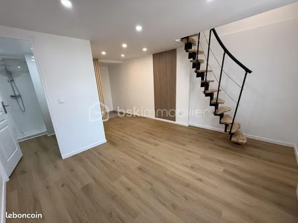 Maison 2 pièces 52 m² 