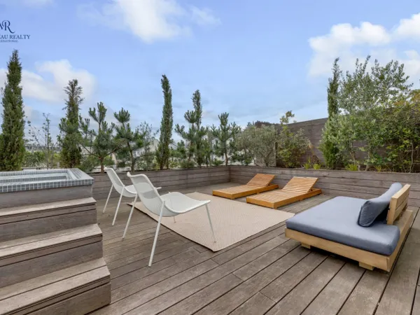 Penthouse d'Exception avec Terrasses Dernier Étage Secteur P 