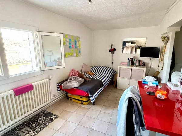 Appartement 1 pièce 14 m² 