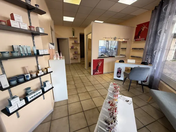 Local commercial 58 m² 
