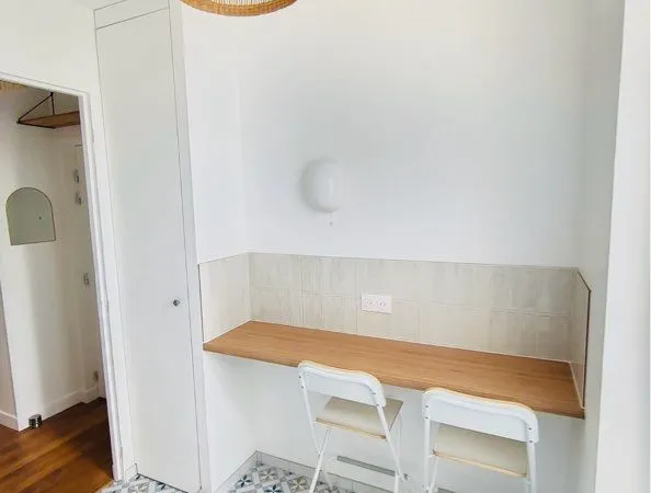 Studio meublé 20m2 refait à neuf 