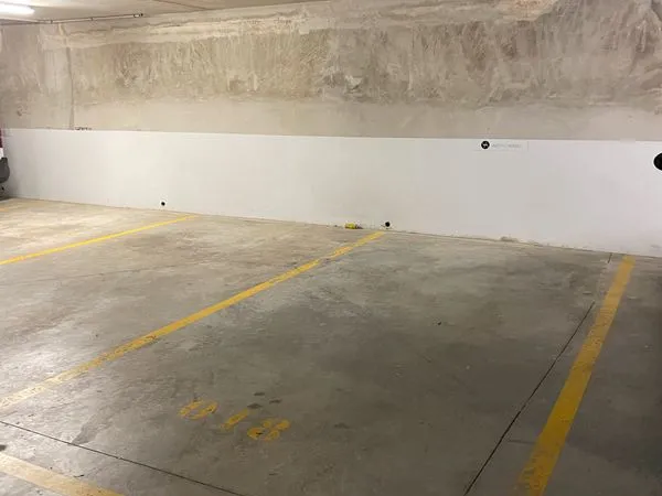 Parking sous-sol RER A chessy - val europe - disney 