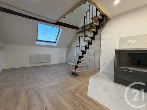 Appartement 1 pièce 14 m² 