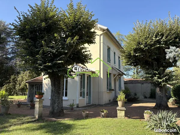 Maison 6 pièces 154 m² 