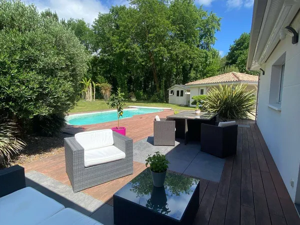 Maison 6 pièces 160 m² 