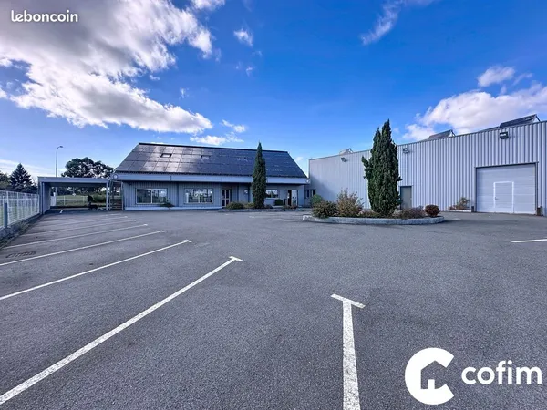 Local 1069 m² Serres-Castet 