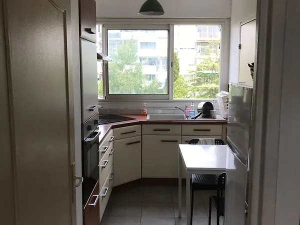 Colocation proche avenue du père soulas disponible le 1er Fevrier 