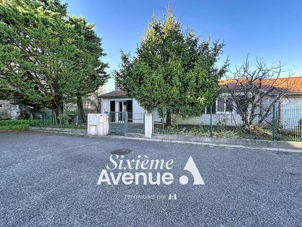 Maison de plain-pied 4 pièces 113 m² 