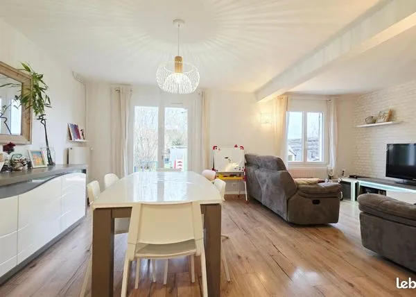 Maison 5 pièces 110 m² 