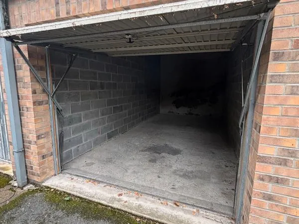 Parking/box 18 m² SAINT SAULVE 