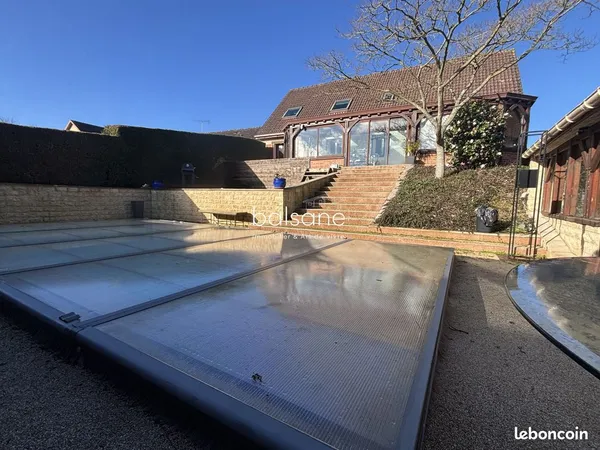 Propriété 6 pièces 146 m² 