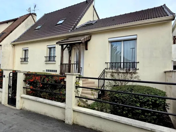 Maison 7 pièces 145 m² 