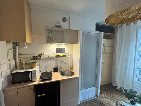 Appartement 1 pièce 10 m² 