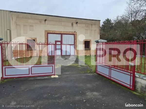 Local d'activité 248 m² 