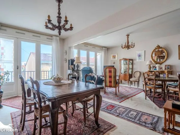Appartement 5 pièces 122 m² 