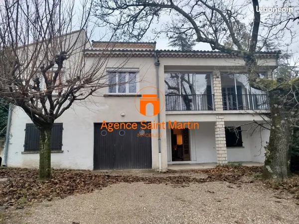 Maison 6 pièces 186 m² 