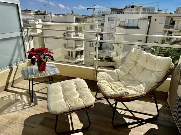 PALM BEACH- PLACE DE L 'ETANG -RARE