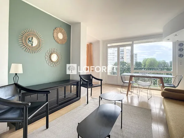 Chambre de service 6 pièces 90 m² 