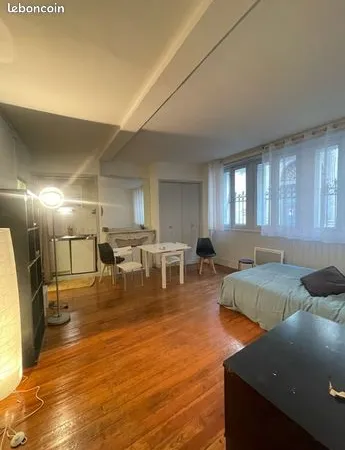 Appartement 1 pièce 25 m² 
