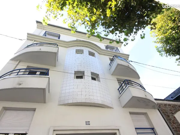 Studio 1 pièce 18 m² 