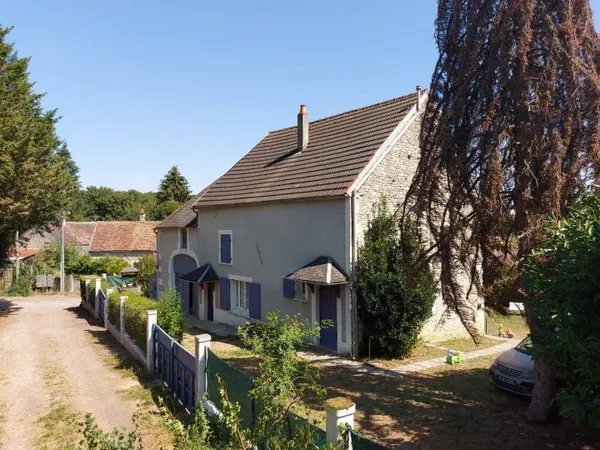 Maison 7 pièces 168 m² 