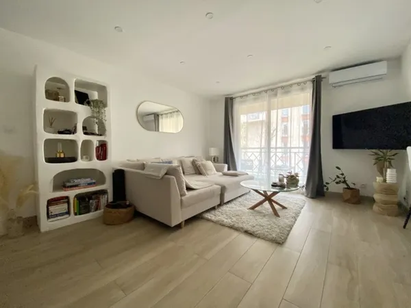 Appartement de 3 pièces principales 