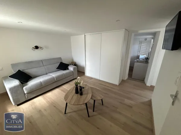 Studio 1 pièce 26 m² 