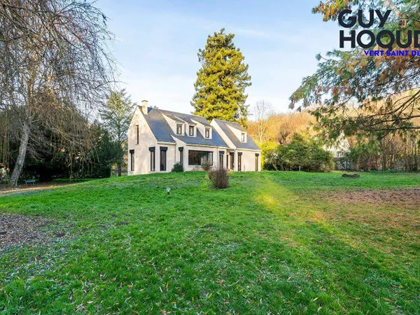 Maison 6 pièces 214 m² 