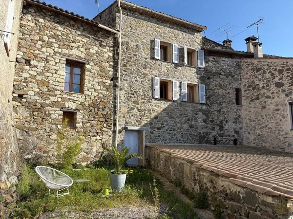 Maison 3 pièces 77 m² 
