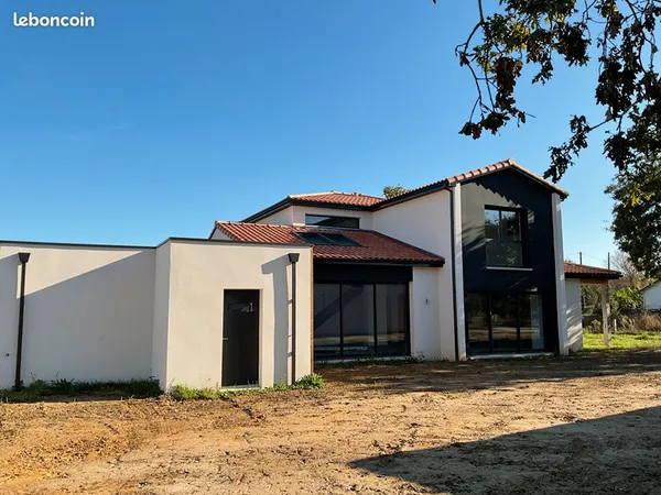Maison 7 pièces 165 m² 