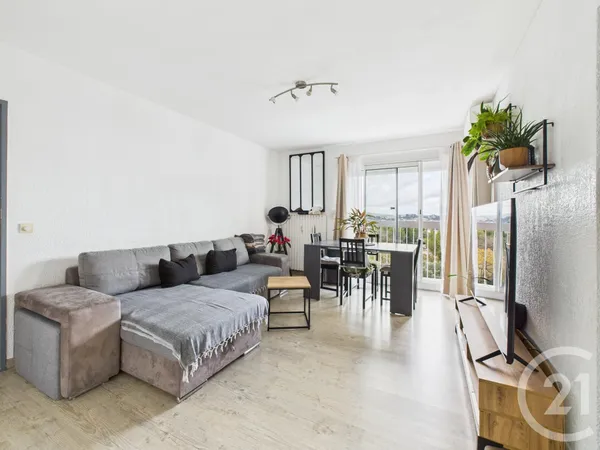 Appartement 3 pièces 64 m² 