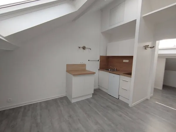 Appartement 1 pièce 17 m² 