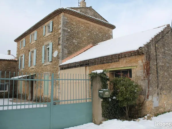 Maison F6 160M2+COUR+GARAGE 40M2 