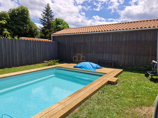 Maison de plain-pied 6 pièces 106 m² 