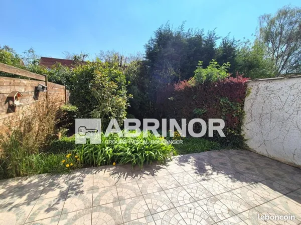 Maison 5 pièces 83 m² 
